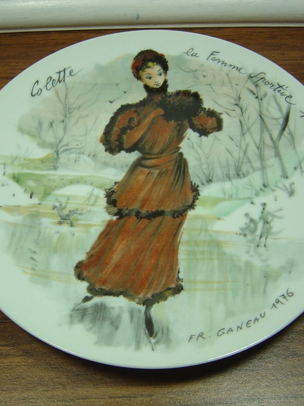 D'ARCEAU-LIMOGES collector plate-Women of the Century 1890